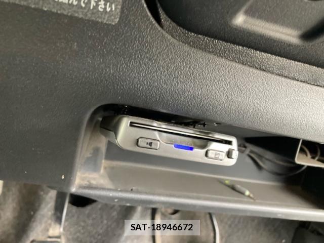 Daihatsu TANTO CUSTOM 2011-08 8369404-23