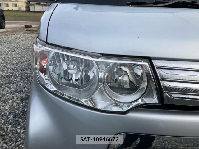 Daihatsu TANTO CUSTOM 2011-08 8369404-3