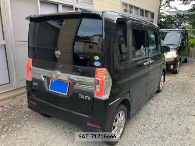 Daihatsu TANTO CUSTOM 2013-12 8372284-11