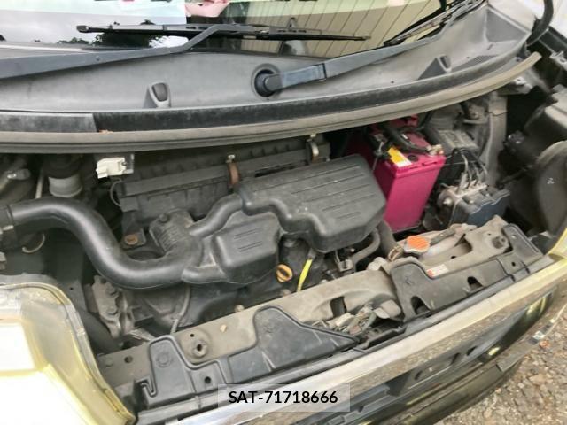 Daihatsu TANTO CUSTOM 2013-12 8372284-5