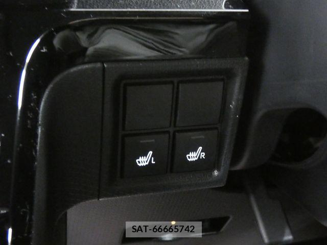 Daihatsu TANTO CUSTOM 2023-08 8415441-21