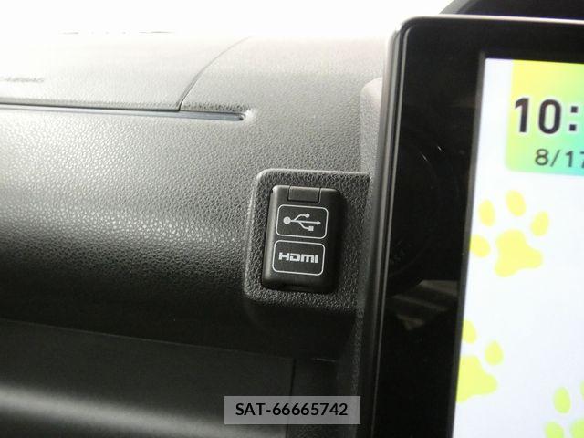 Daihatsu TANTO CUSTOM 2023-08 8415441-24