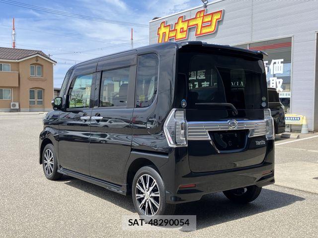 Daihatsu TANTO CUSTOM 2016-02 8527756-7