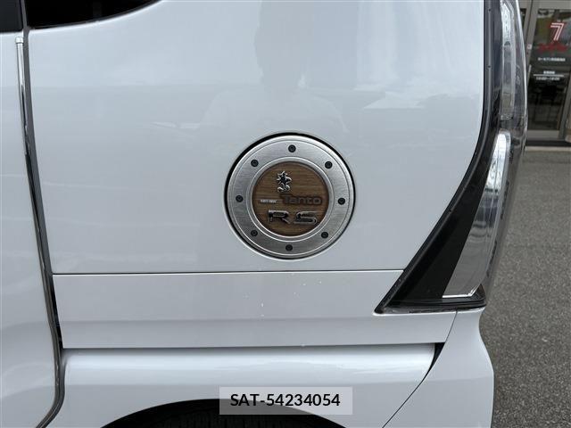 Daihatsu TANTO CUSTOM 2023-04 8629351-13