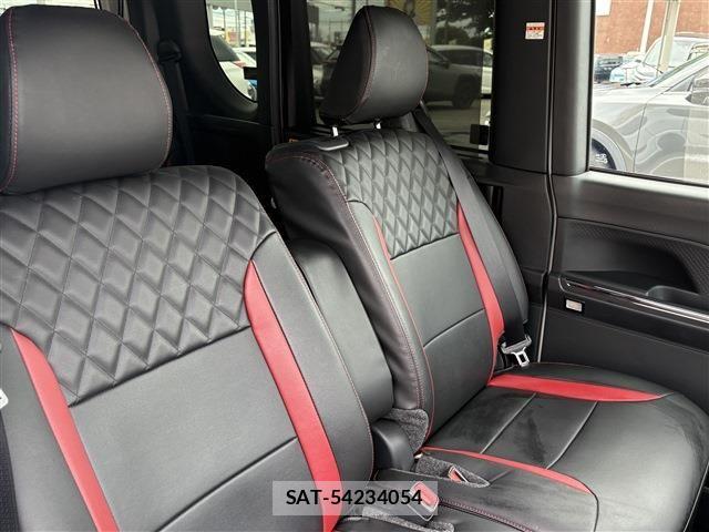 Daihatsu TANTO CUSTOM 2023-04 8629351-19