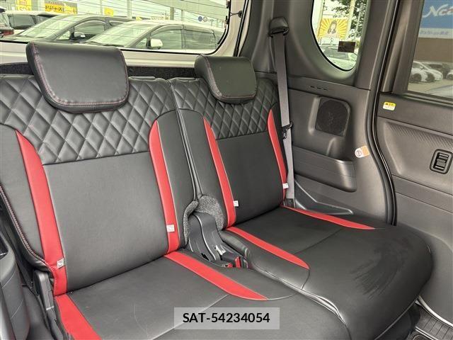Daihatsu TANTO CUSTOM 2023-04 8629351-23