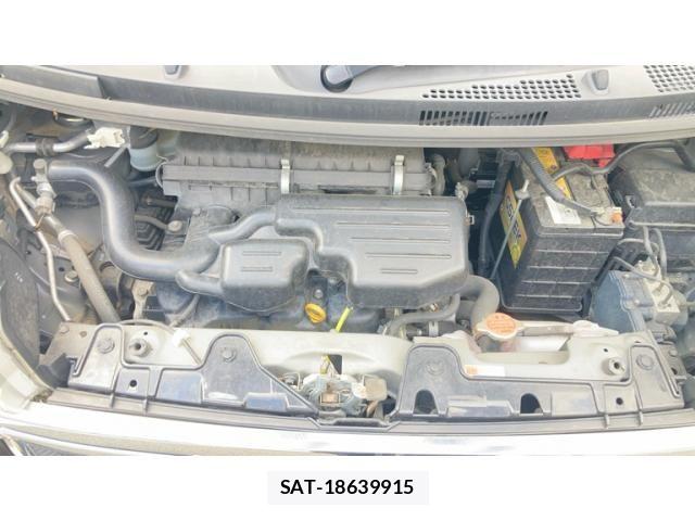 Daihatsu TANTO CUSTOM 2017-01 8661979-4