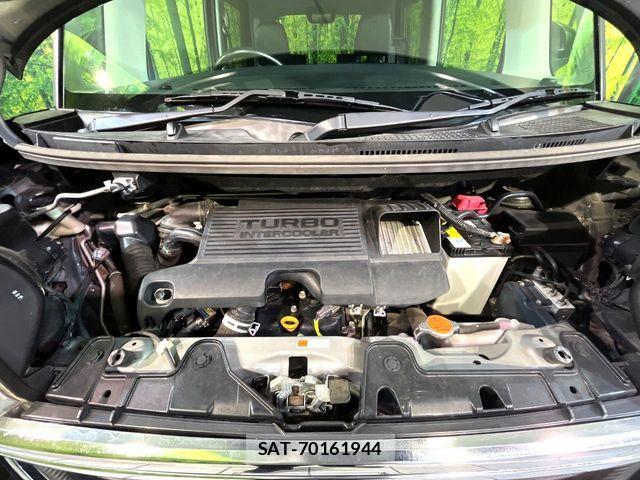 Daihatsu TANTO CUSTOM 2018-03 8686782-17