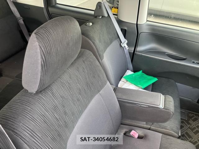 Daihatsu TANTO CUSTOM 2011-12 8832054-11