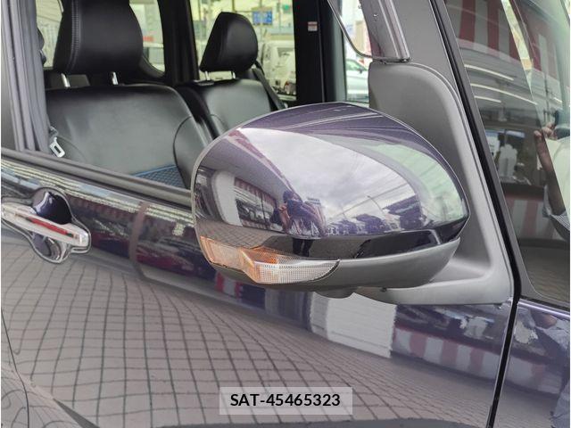 Daihatsu TANTO CUSTOM 2023-08 8832047-6