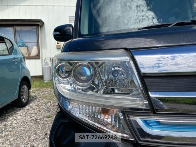 Daihatsu TANTO CUSTOM 2015-10 8832061-7