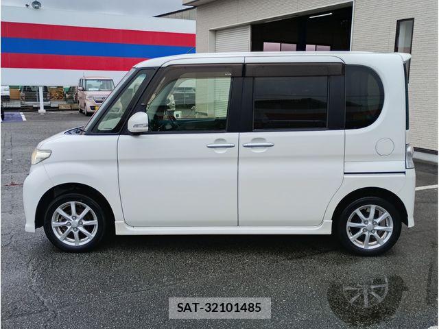 Daihatsu TANTO CUSTOM 2013-06 8882605-3