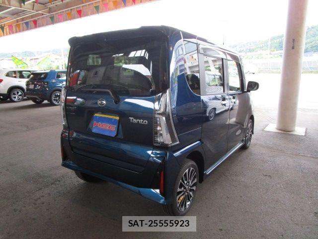 Daihatsu TANTO CUSTOM 2023-01 8882601-2