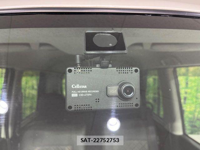 Daihatsu TANTO CUSTOM 2013-11 8884483-4