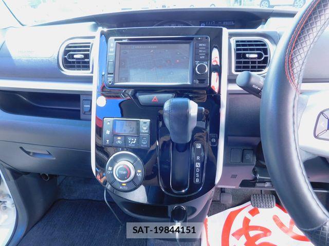 Daihatsu TANTO CUSTOM 2014-02 8884482-11