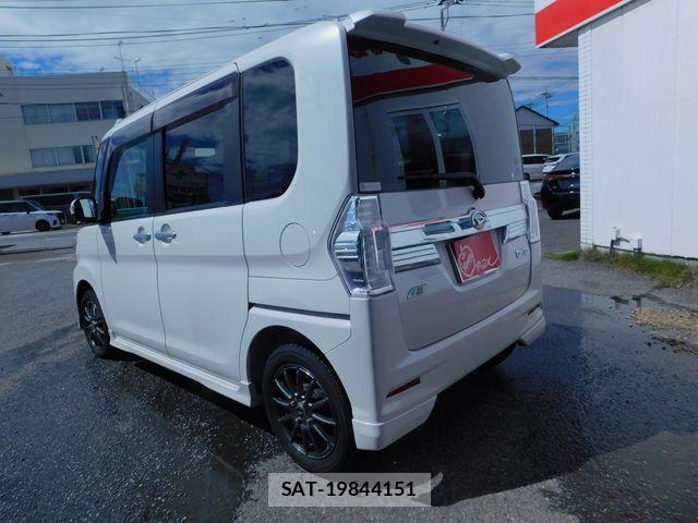 Daihatsu TANTO CUSTOM 2014-02 8884482-4