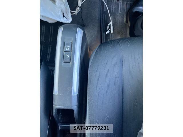 Daihatsu TANTO EXE 2010-11 6914442-17