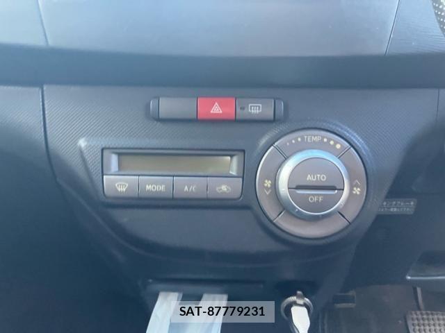 Daihatsu TANTO EXE 2010-11 6914442-18