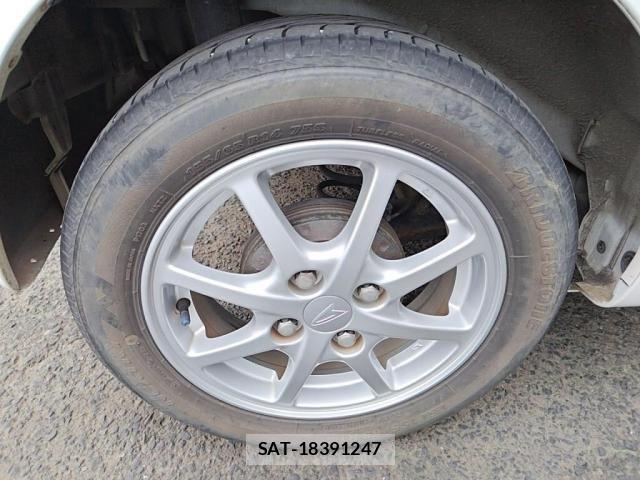 Daihatsu TANTO EXE 2012-01 7252584-27