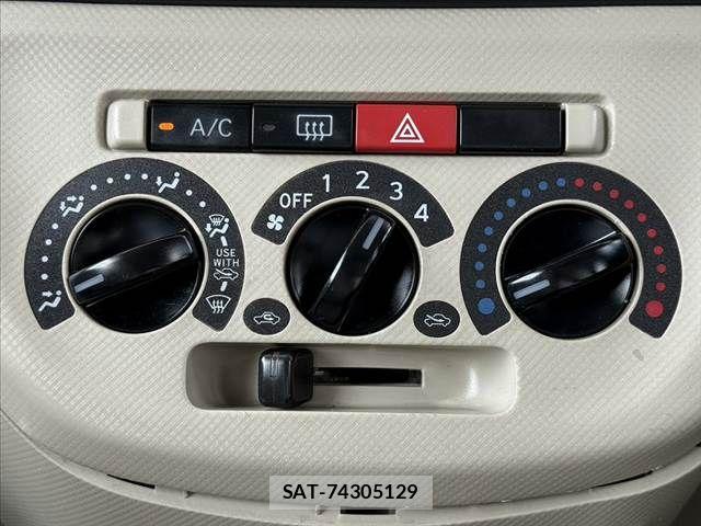 Daihatsu TANTO EXE 2011-08 7330629-23