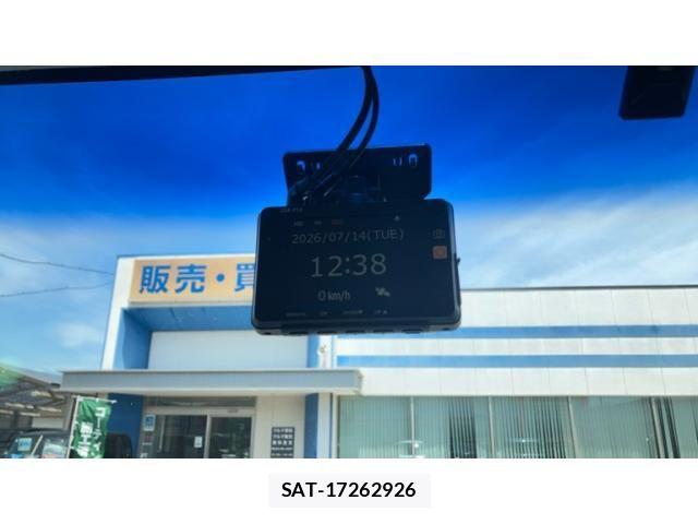 Daihatsu TANTO EXE 2010-01 8075922-19
