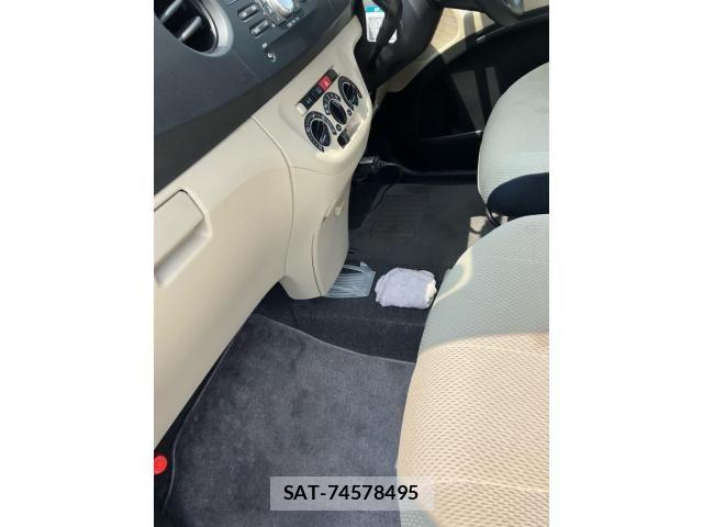 Daihatsu TANTO EXE 2011-09 8102289-13