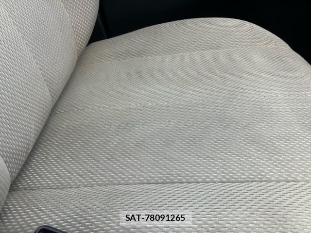 Daihatsu TANTO EXE 2010-03 8102288-21