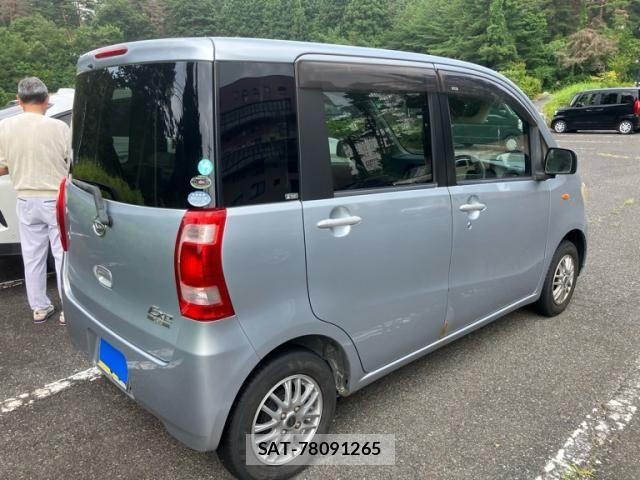 Daihatsu TANTO EXE 2010-03 8102288-2