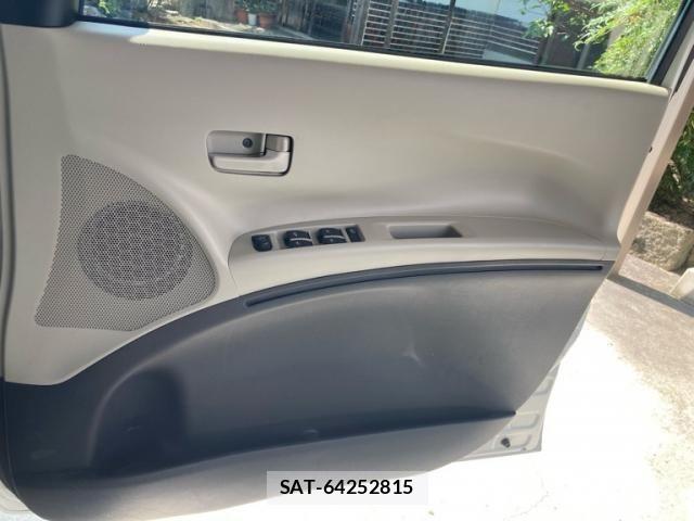 Daihatsu TANTO EXE 2010-03 8317628-15