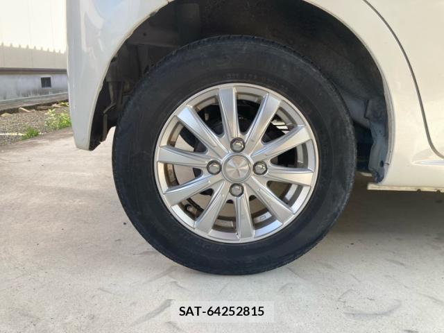 Daihatsu TANTO EXE 2010-03 8317628-8