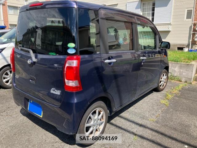 Daihatsu TANTO EXE 2014-05 8438985-3