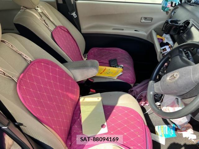 Daihatsu TANTO EXE 2014-05 8438985-6
