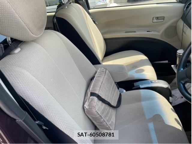 Daihatsu TANTO EXE 2010-02 8527762-9
