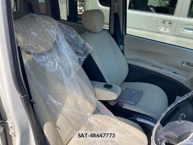 Daihatsu TANTO EXE 2010-02 8882607-10