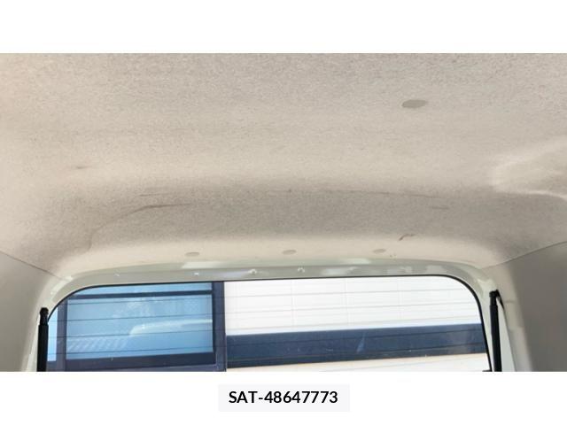 Daihatsu TANTO EXE 2010-02 8882607-27