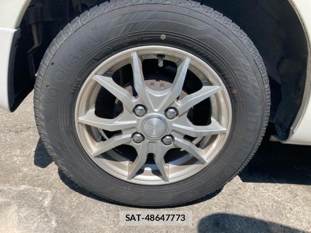 Daihatsu TANTO EXE 2010-02 8882607-5