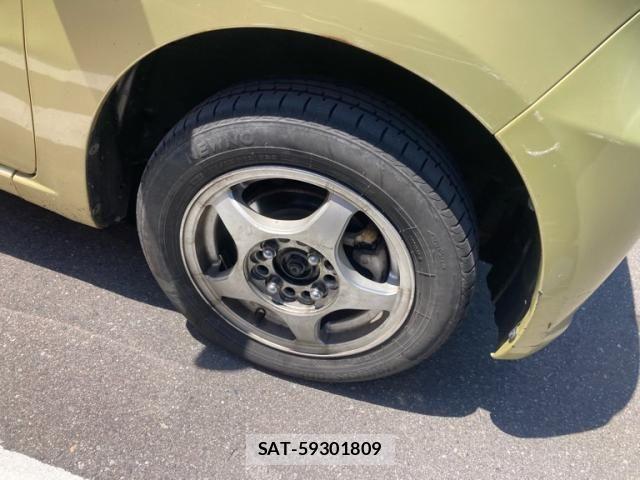 Daihatsu TANTO EXE 2010-01 6914444-3
