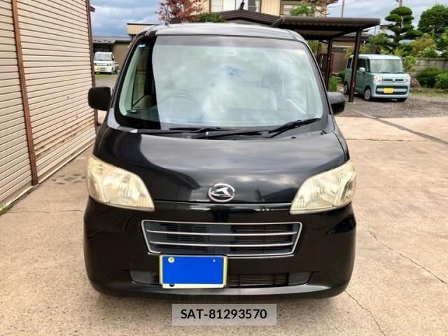 Daihatsu TANTO EXE 2010-08 8102290-1