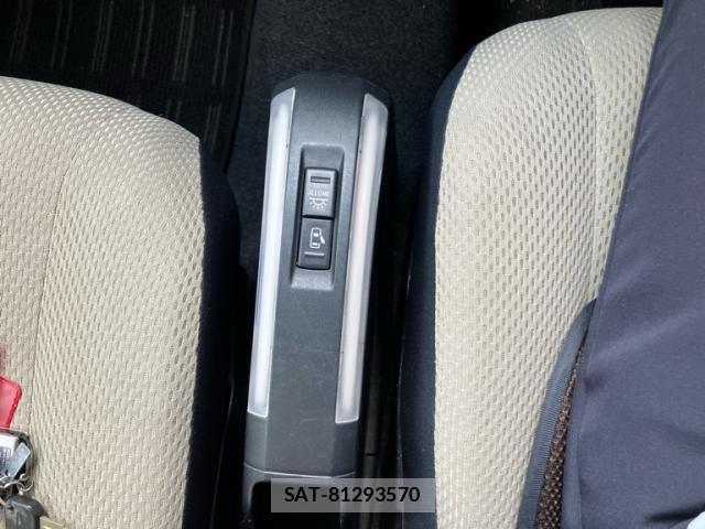 Daihatsu TANTO EXE 2010-08 8102290-21