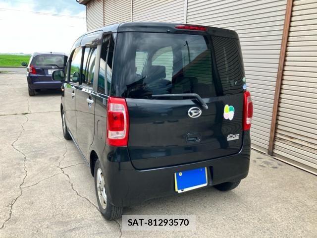 Daihatsu TANTO EXE 2010-08 8102290-5