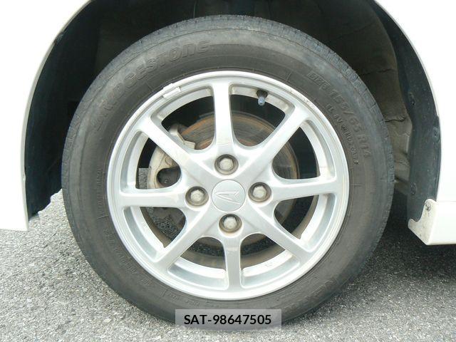 Daihatsu TANTO EXE 2013-01 4050621-14