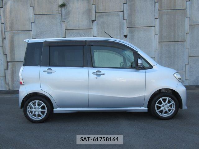 Daihatsu TANTO EXE 2012-03 6220441-11