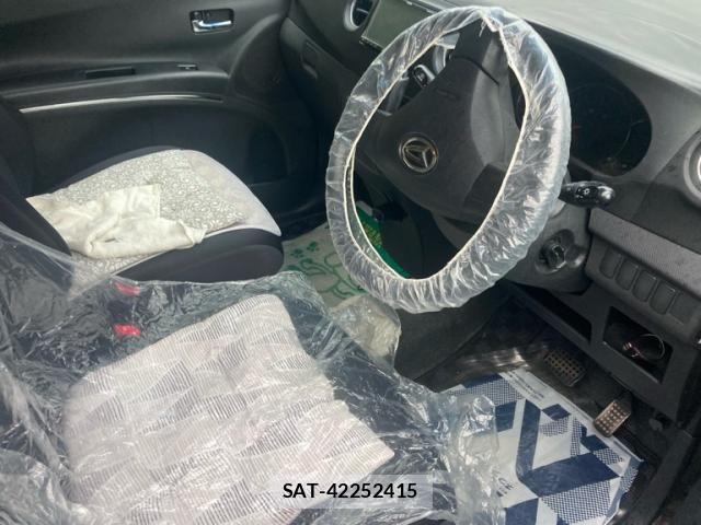 Daihatsu TANTO EXE 2010-09 7273158-23