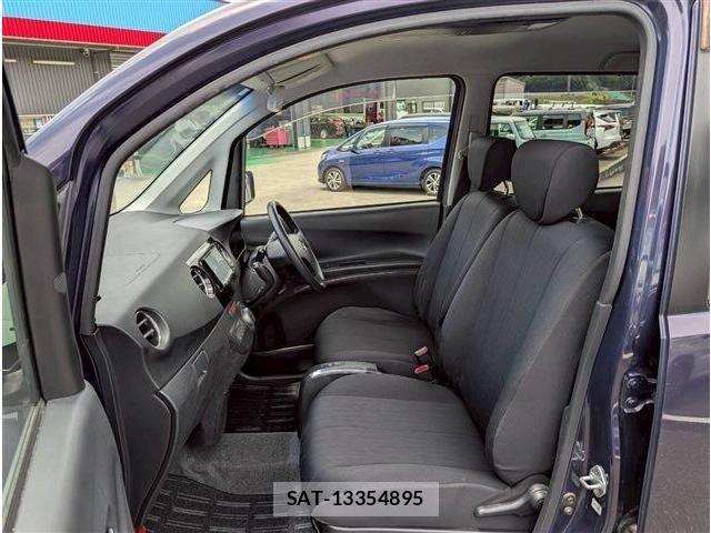Daihatsu TANTO EXE 2013-05 7330628-11