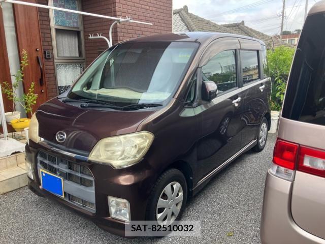 Daihatsu TANTO EXE 2011-05 7330627-1