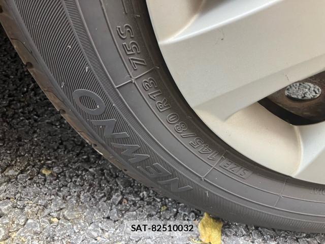 Daihatsu TANTO EXE 2011-05 7330627-3