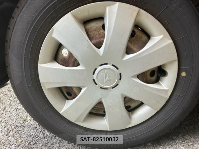 Daihatsu TANTO EXE 2011-05 7330627-4