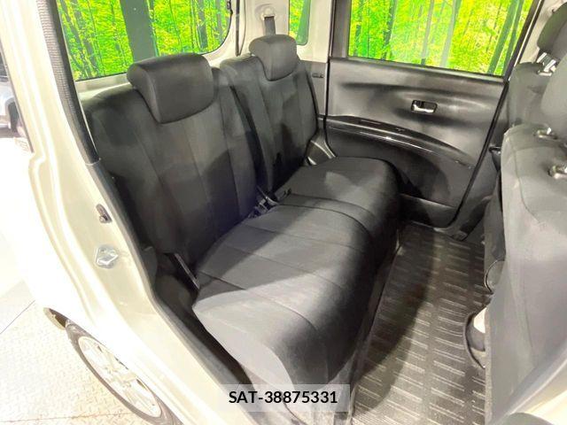 Daihatsu TANTO EXE 2011-08 7458405-7