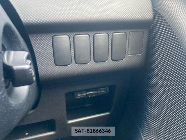 Daihatsu TANTO EXE 2010-06 7981343-8