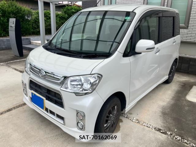 Daihatsu TANTO EXE 2013-08 8038741-1